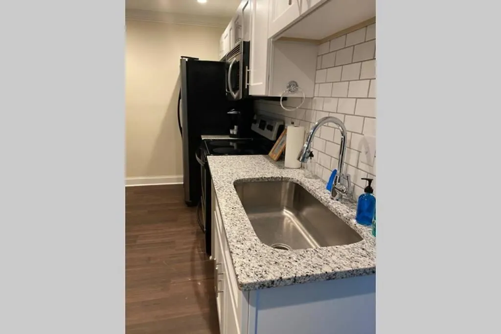 Casa vacanze 3-Bdr Direct Waterfront Cottage Charlotte